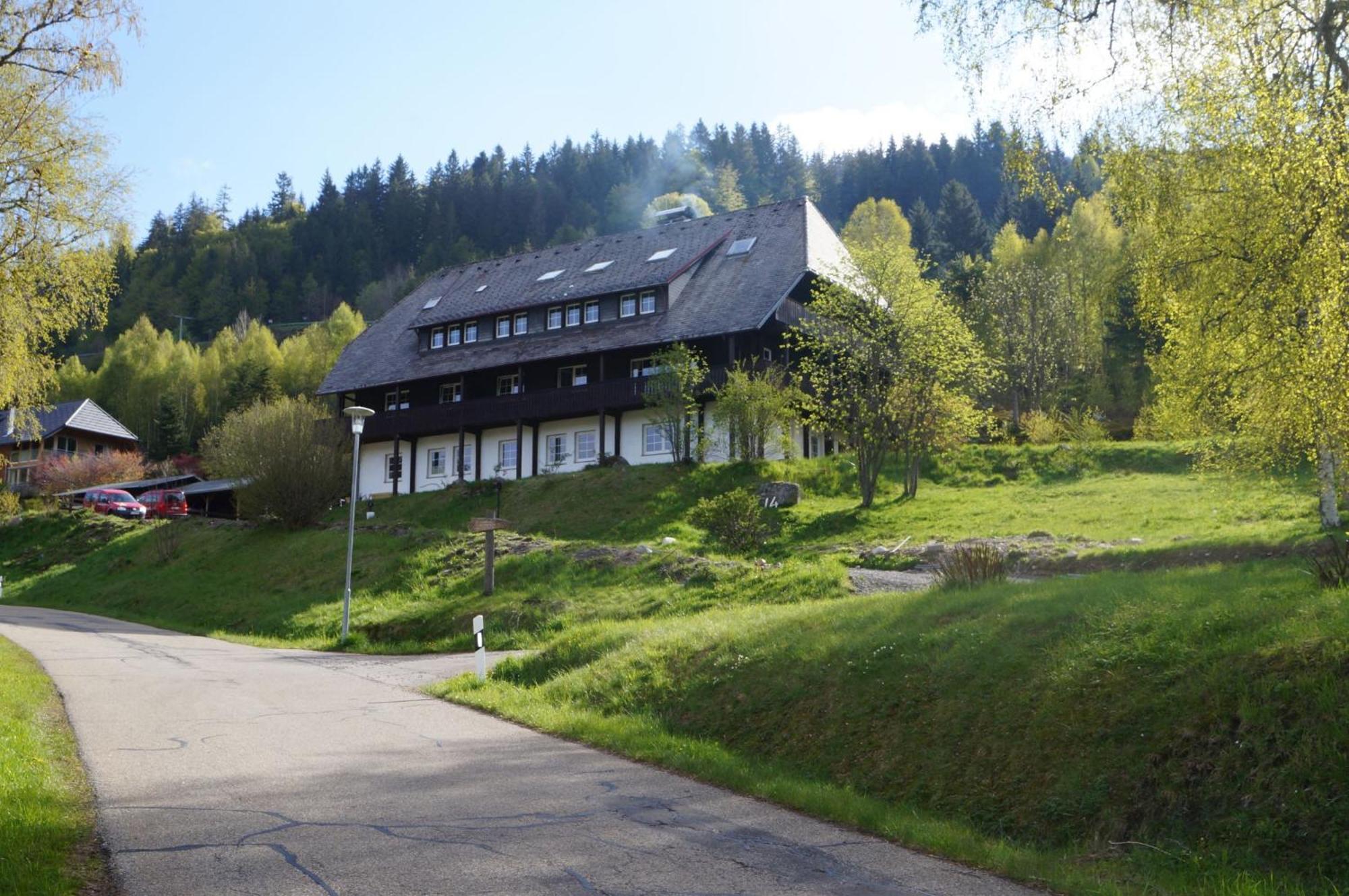 Familien-Sportappartements Wetzel Menzenschwand-Hinterdorf Dış mekan fotoğraf